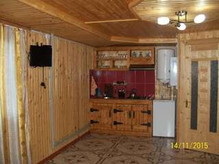 Дома для отпуска Holiday Home Melodiya Karpat Яремче Дом для отпуска-45